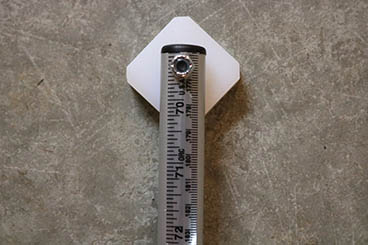 Squaring Pole Measurement End